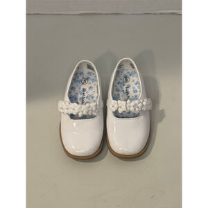 Girls Highlights White Mary Janes Shoes Size 5